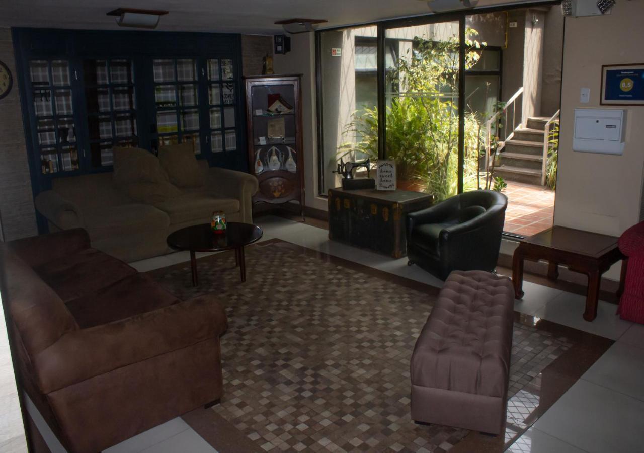 Filatelia Suites & Travel Quito Extérieur photo