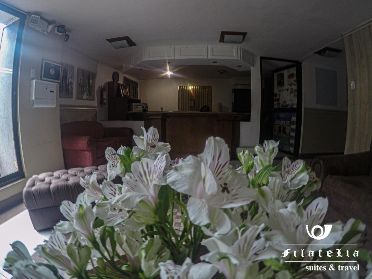 Filatelia Suites & Travel Quito Extérieur photo